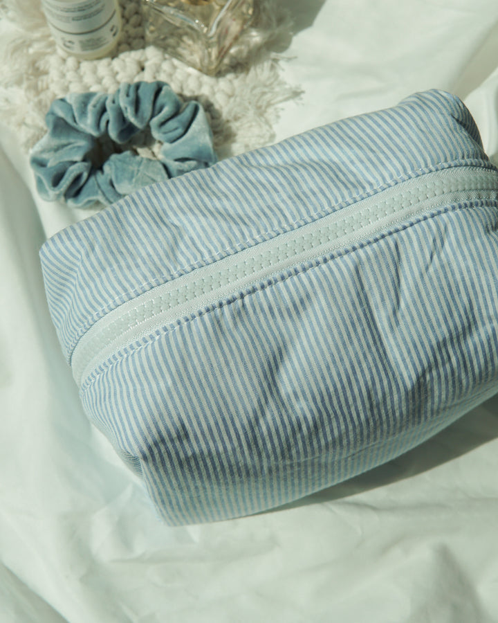 Blue Stripes ☼ Beauty Bag