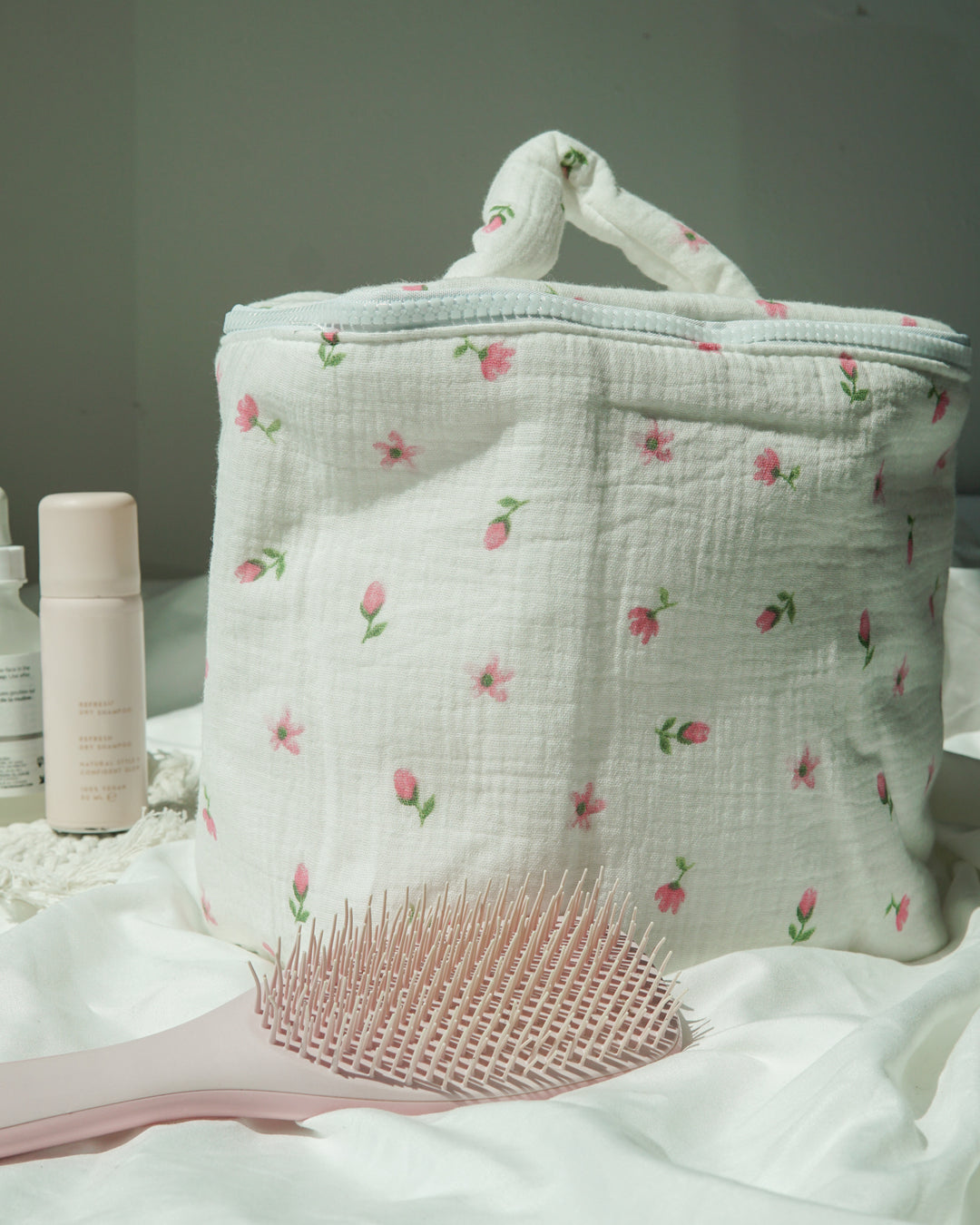 Flower Bucket ☼ Beauty Bag