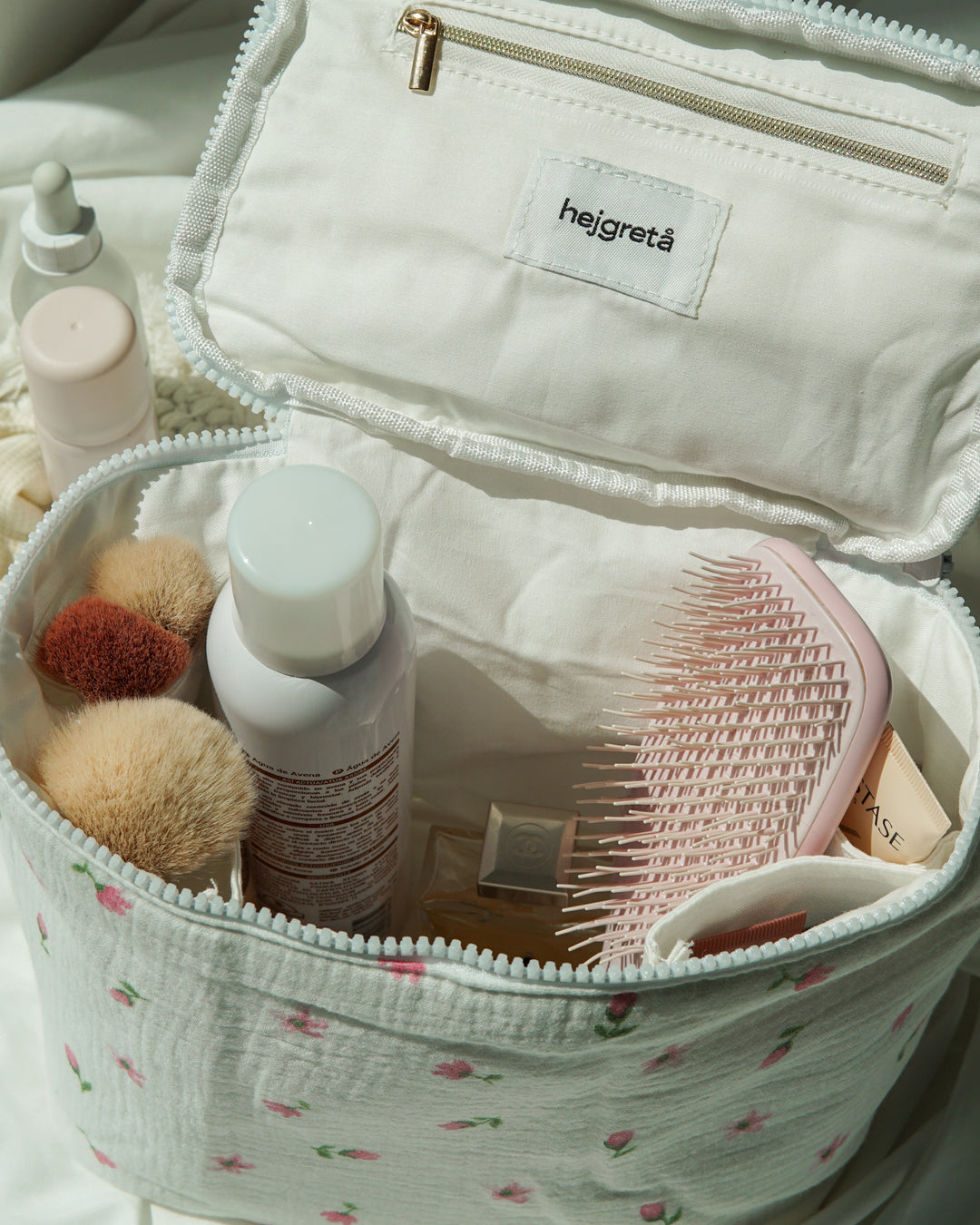 Flower Bucket ☼ Beauty Bag