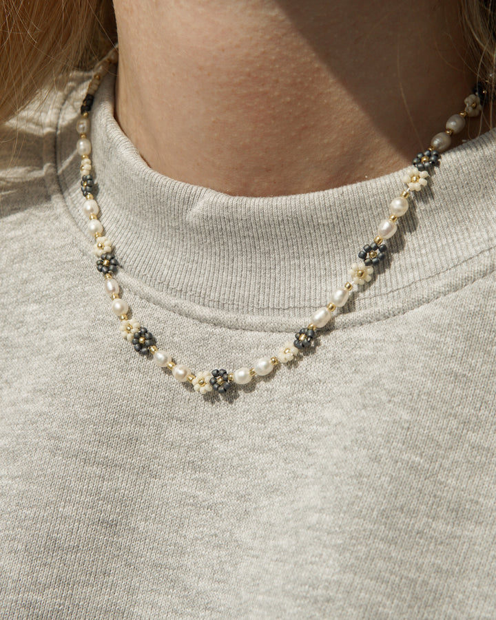 Ita • Kette